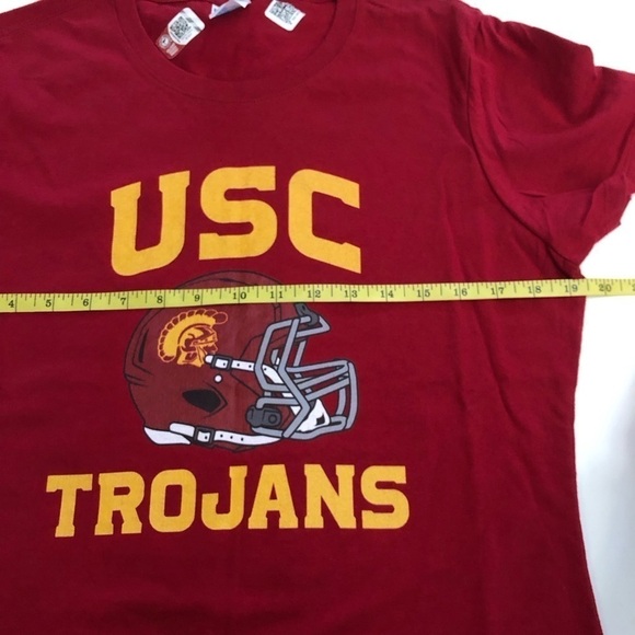 USC Trojans Women’s Football Helmet Team Color Officially Licensed T-Shirt Sz M - Picture 6 of 8